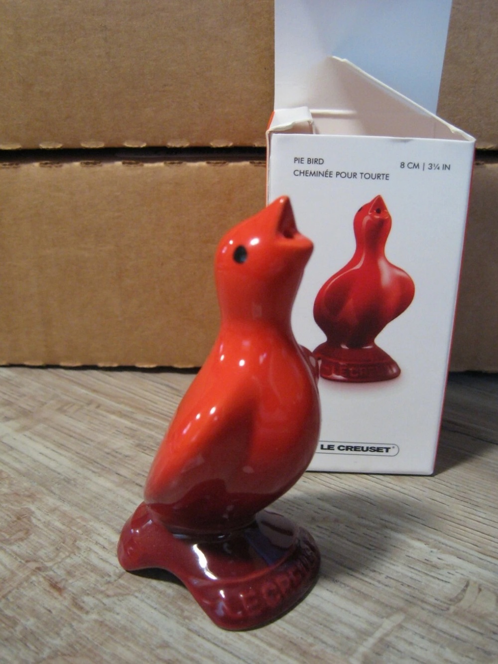 LE CREUSET PIE BIRD FUNNEL CERISE RED NIB 3 1/4” RARE